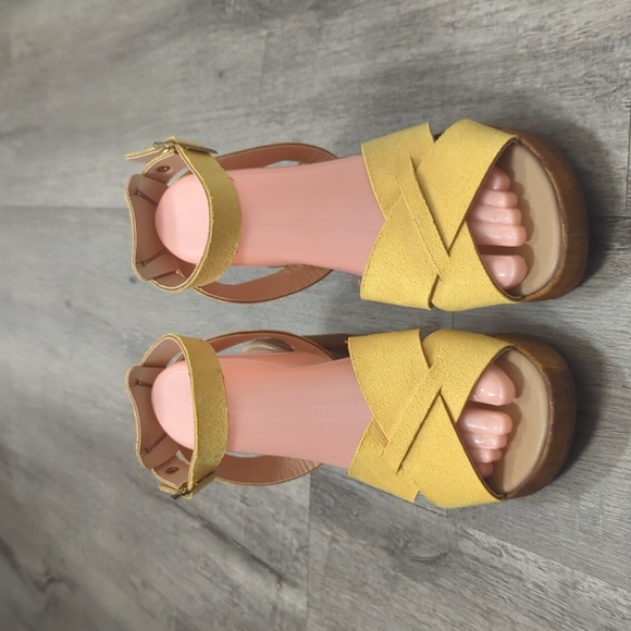 Topshop Block Heel Ankle Strap Sandals - Picture 1 of 8